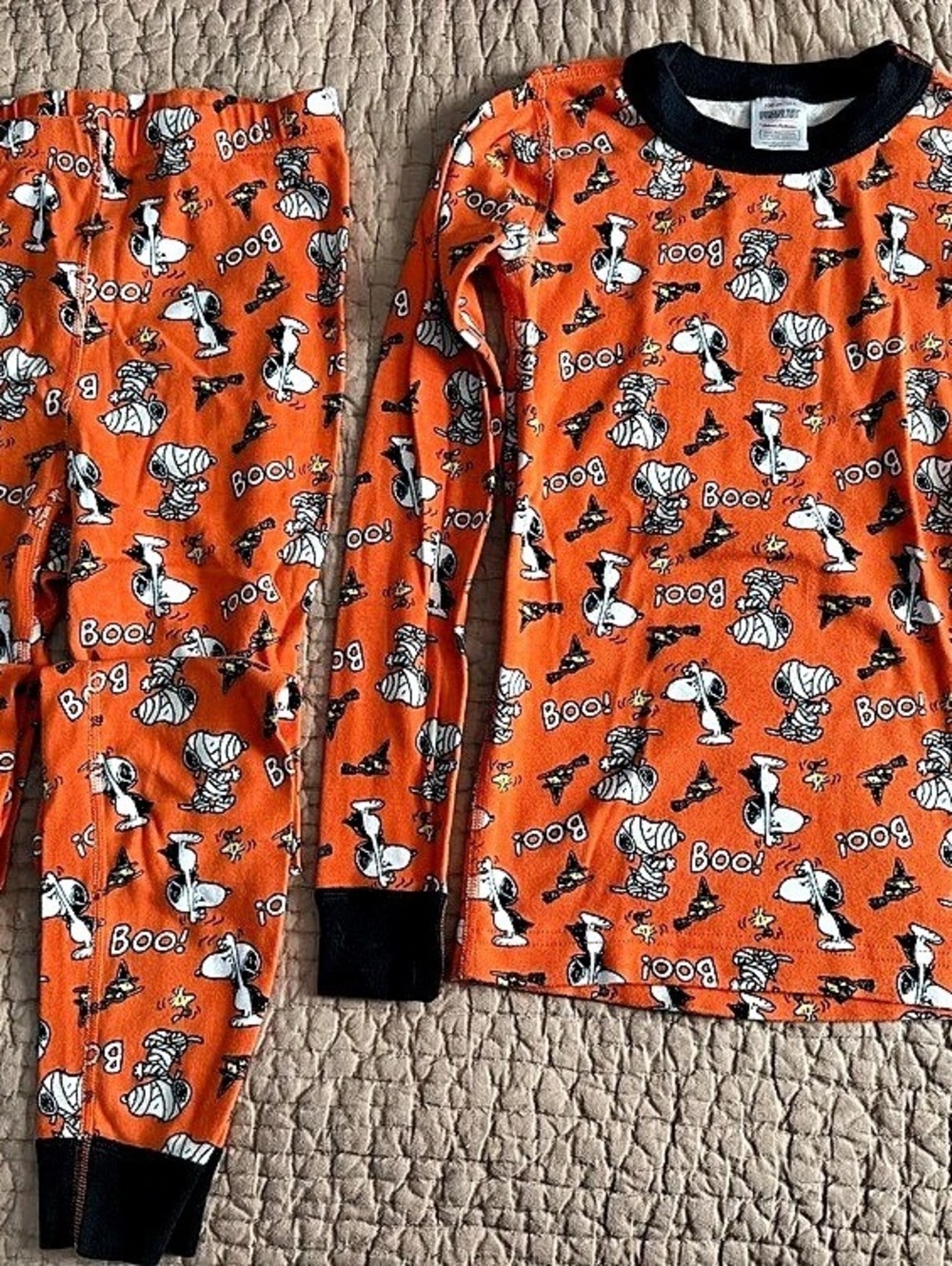 Halloween Peanuts by Hannah Andersson pajama set unisex Size 8 Orange Snoopy Paj